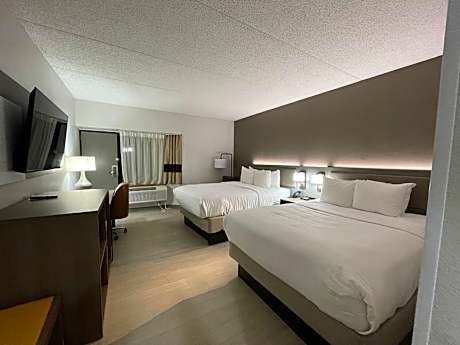 Queen Room with Two Queen Beds - Disability Access/Non-Smoking