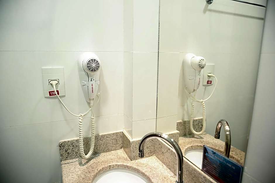 CAMBRAIA HOTEL ARCOS