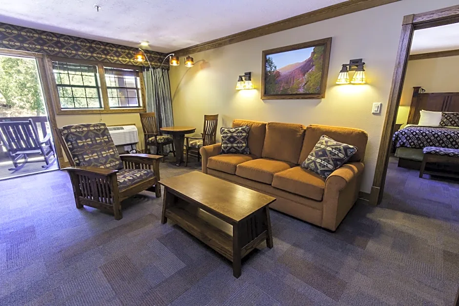 Zion Lodge