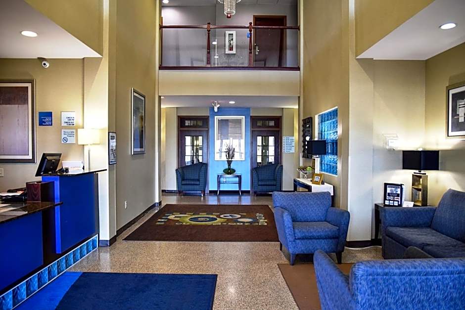 Holiday Inn Express Hotel & Suites St Charles By IHG
