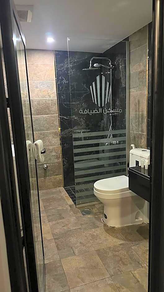 شقق مسكن الضيافة للشقق المخدومة