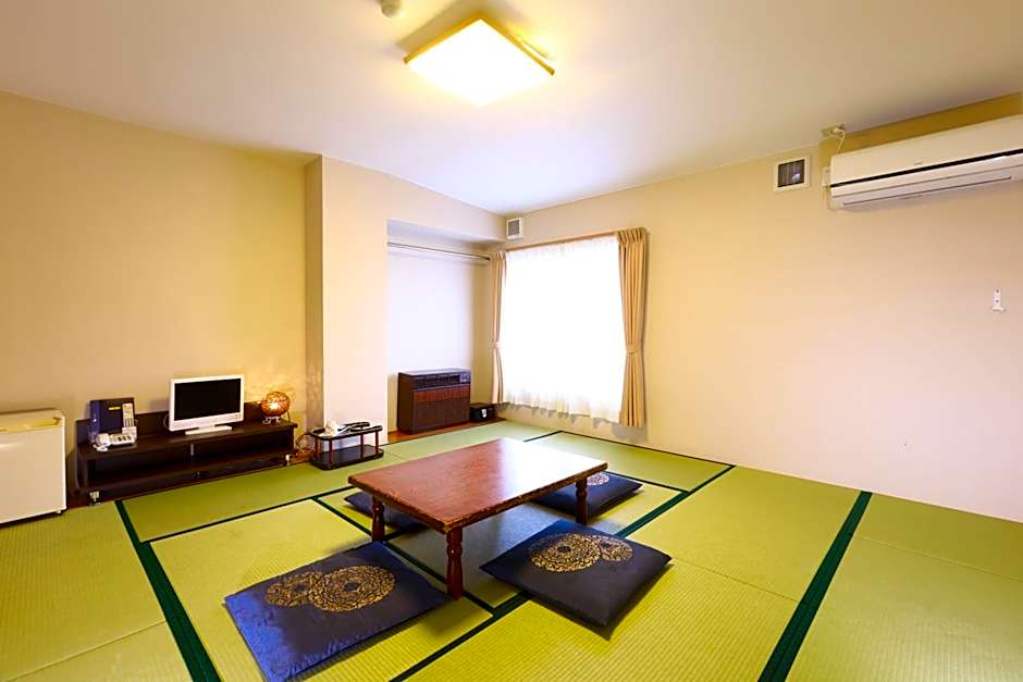 Hotel Sunplaza Tsugaike