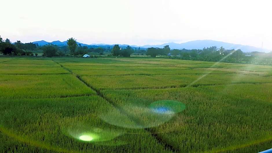 บ้านสวนแก้วเฮือนคำ