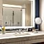106 Jefferson Huntsville Curio Collection by Hilton