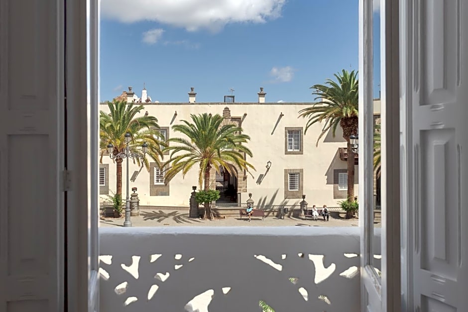 Santa Ana Suite & Rooms