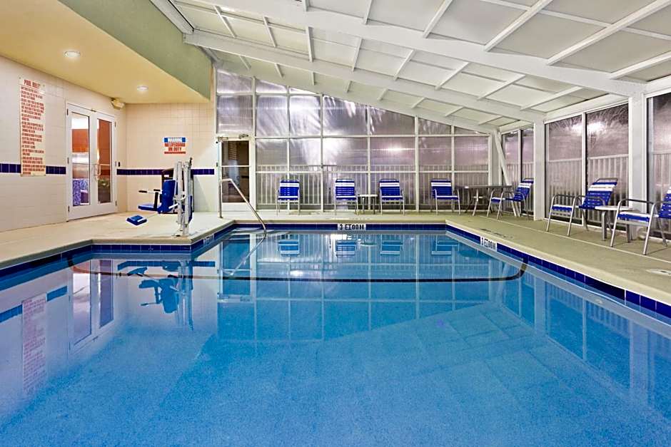 DoubleTree by Hilton Brunswick