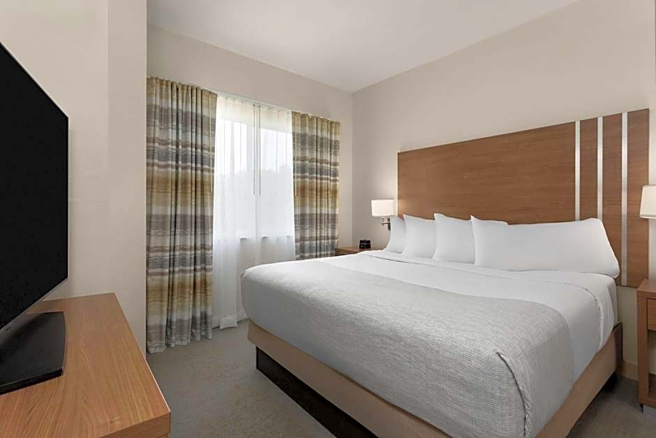 Hawthorn Extended Stay by Wyndham Naples