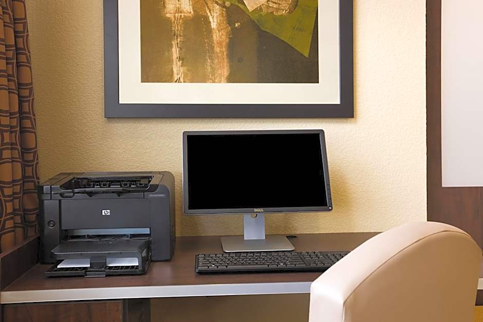 Microtel Inn & Suites By Wyndham Pleasanton