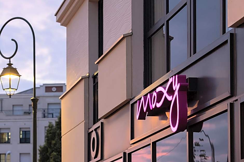 Moxy Paris Clamart