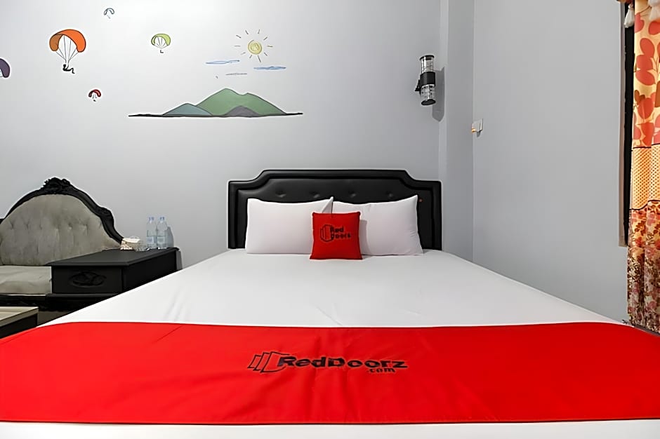 RedDoorz near Graha Saba UGM