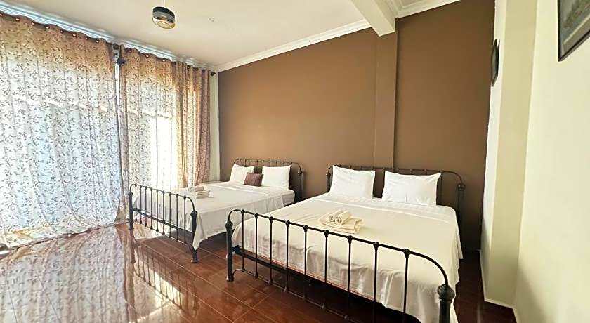 The J Break Boutique