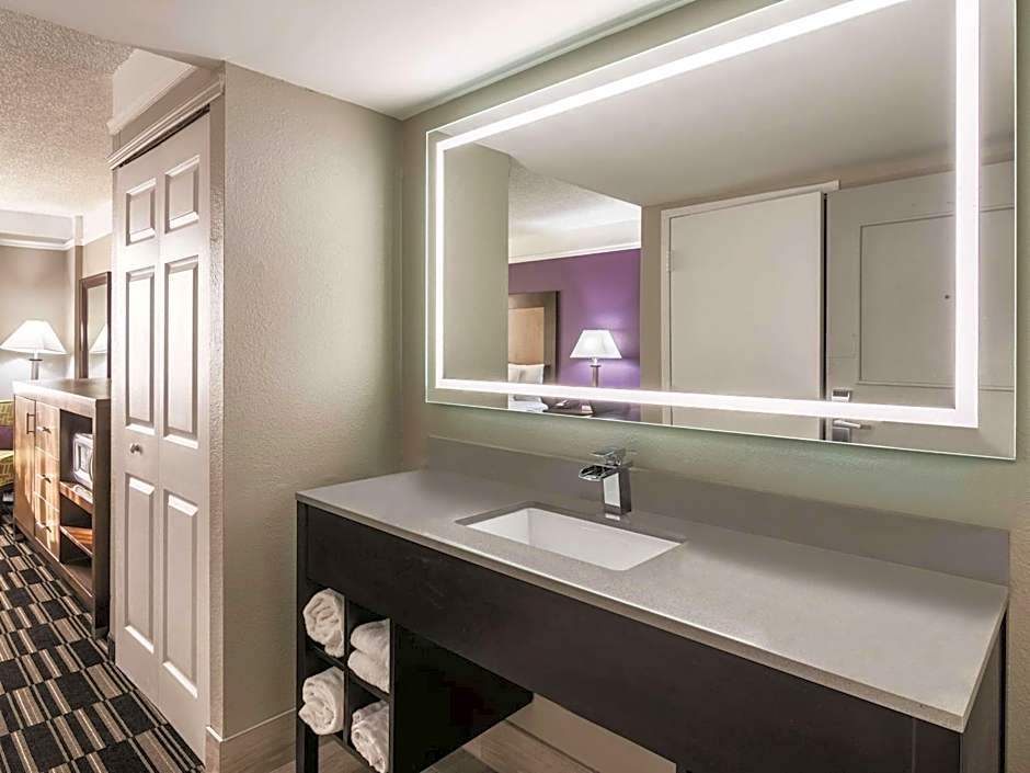 La Quinta Inn & Suites by Wyndham Jupiter