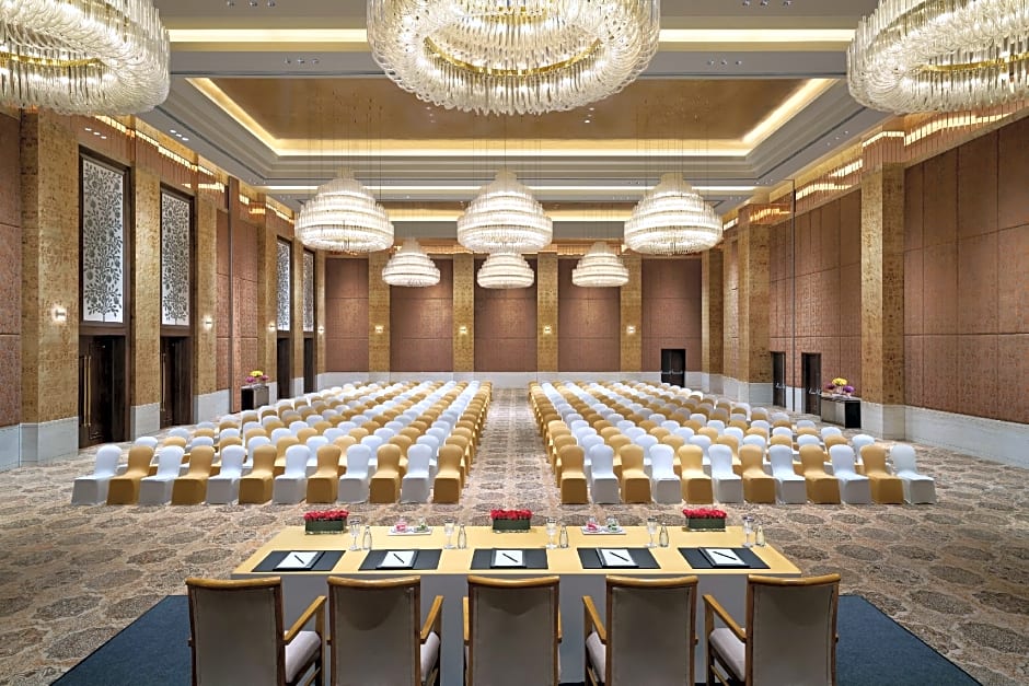 The Leela Gandhinagar Hotel