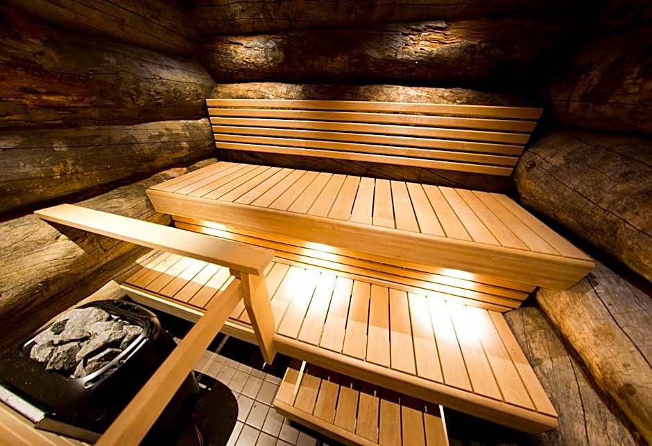 Wilderness Hotel Nellim & Igloos