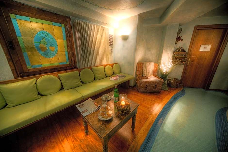 Villa Novecento Romantic Hotel - Estella Hotel Collection & Experience