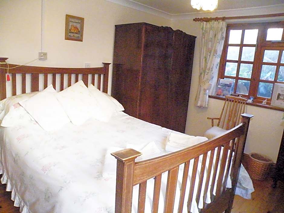 Burton Farmhouse