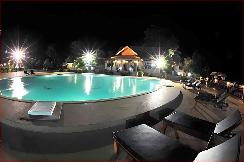 Arawan Riverside Hotel