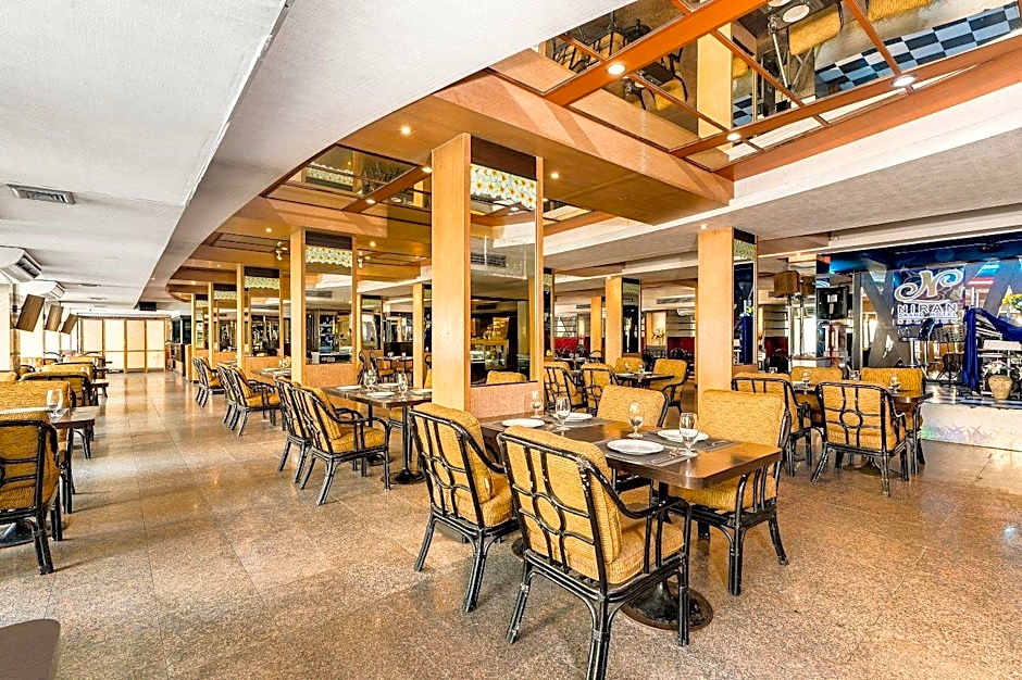 The Niran Grand Hotel