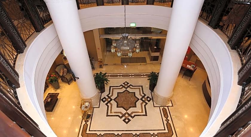 Al Hamra Hotel