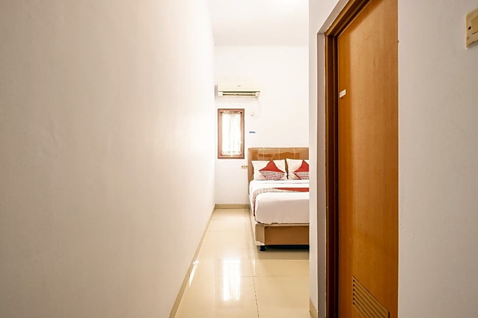 OYO 863 Tenacity Guest House Syariah