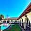 Captains Quarters Motor Inn