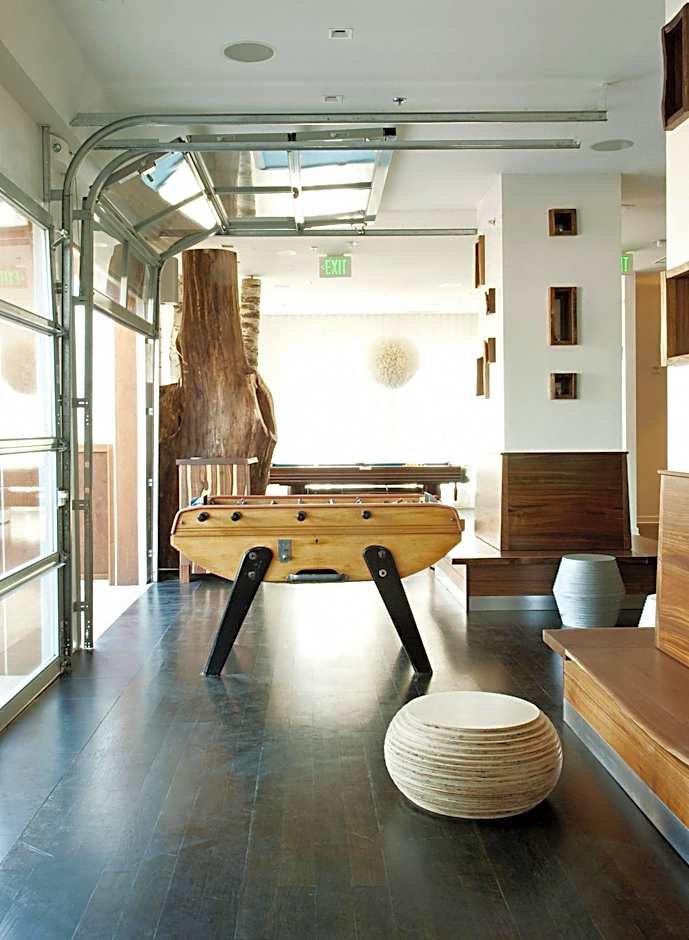 Bungalow Hotel