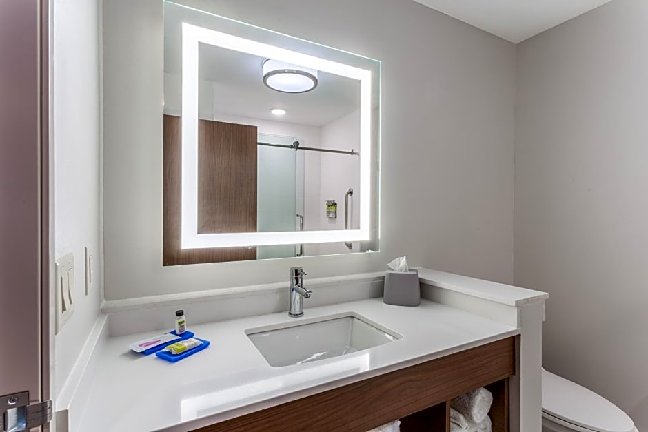 Holiday Inn Express Kearney By IHG