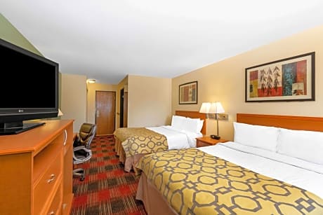 1 King Bed Mobility Accessible Room Non-Smoking