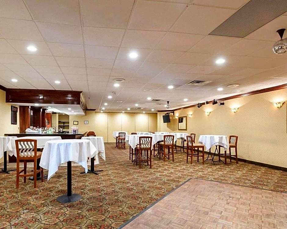 Quality Inn Windsor Mill - Baltimore