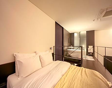 Duplex Room B - Outdoor Garden