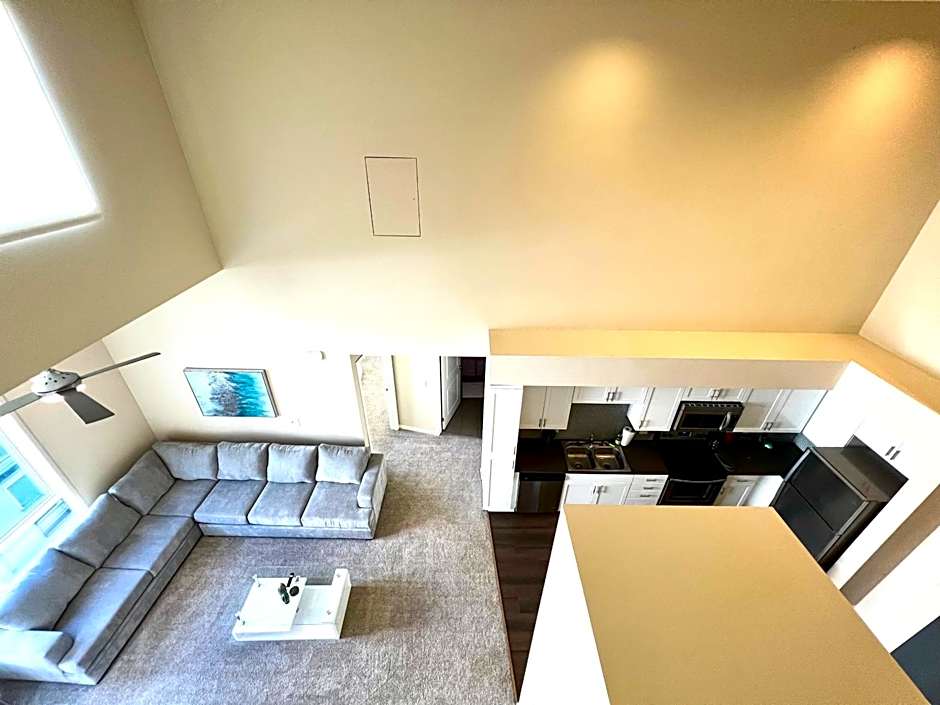 Luxury Residence Loft 3 Beds with Pool and Gym