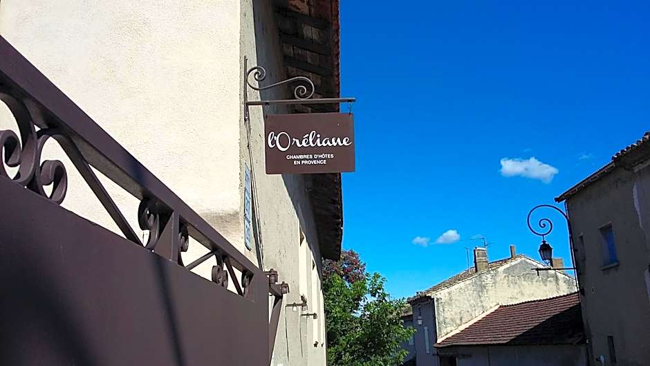 CHAMBRES D'HÔTES L'Oréliane en Provence Adults Only