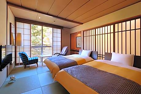 Twin Room with Tatami Area