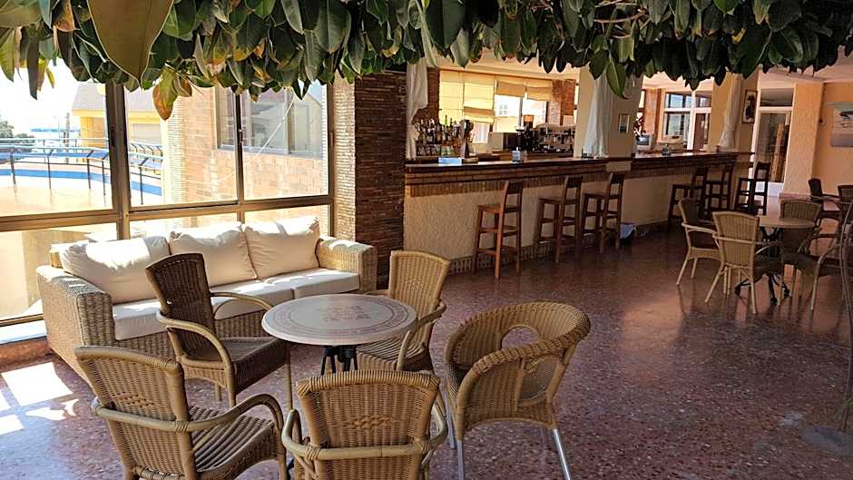 Hotel Bahia by ALEGRIA