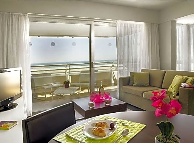 Aqualuz Troia Mar Hotel by The Editory