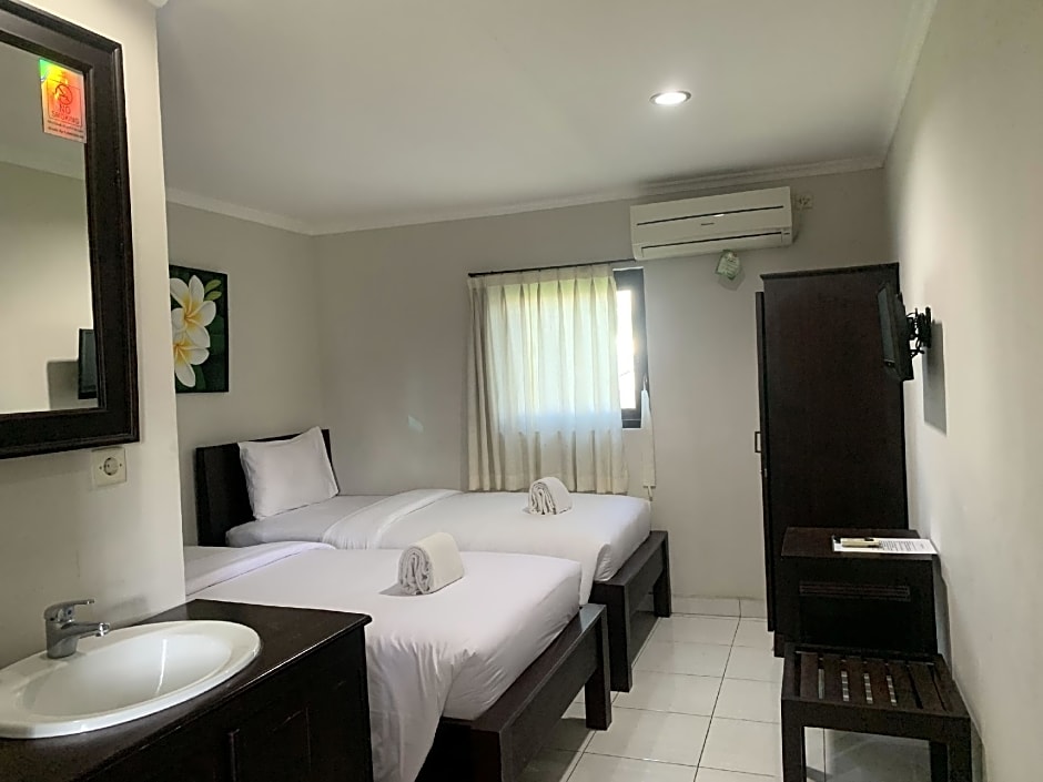 Gana Inn Legian