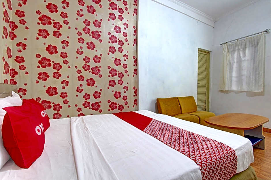 OYO 92821 Wisma Zahira 2 Syariah