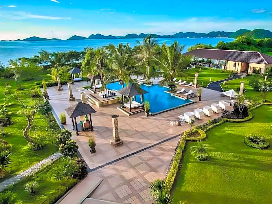 The Jayakarta Suite Komodo Flores