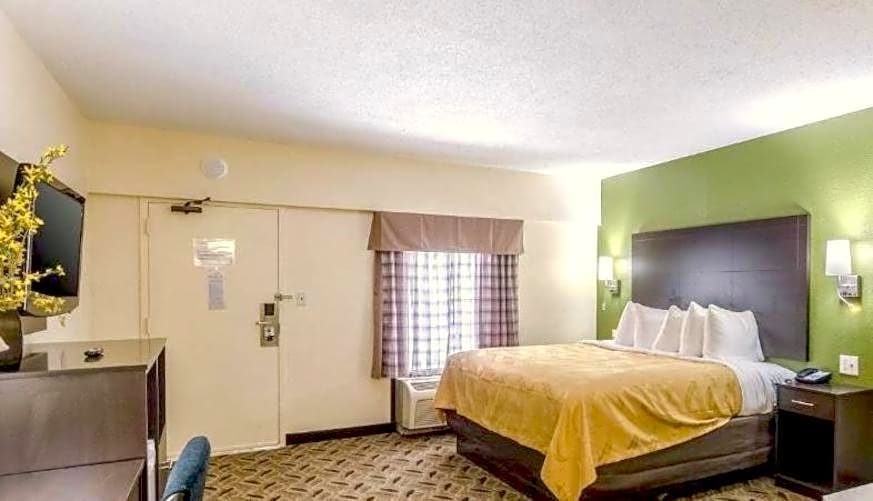Quality Inn Tanglewood