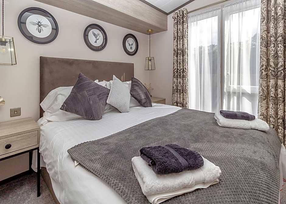 Ladera Retreat Lodges