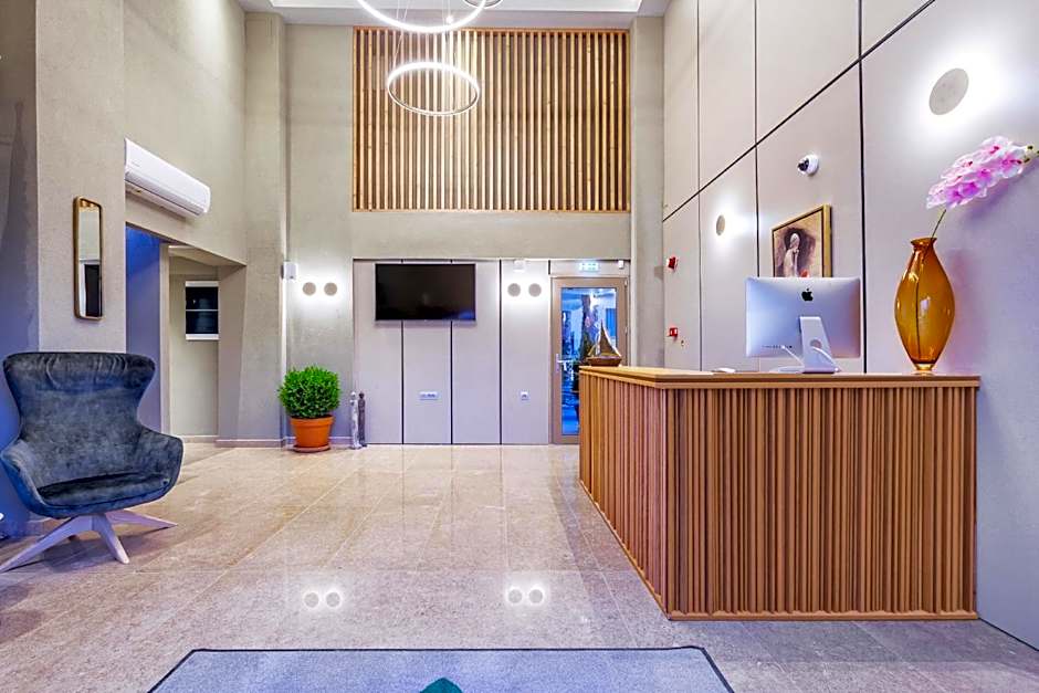 Pefki Deluxe Residences