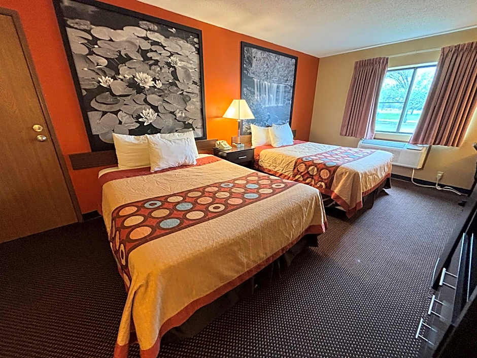 Super 8 by Wyndham Du Quoin