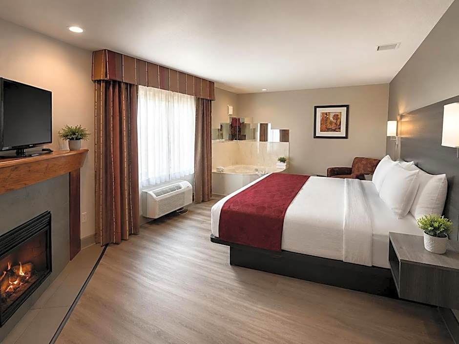 Ramada by Wyndham Platte City KCI Airport