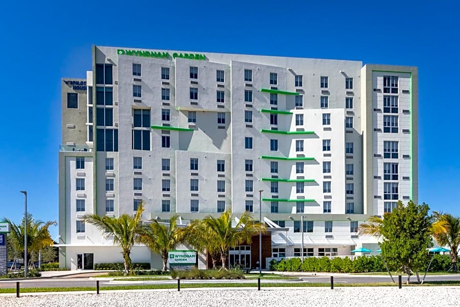Wyndham Garden Miami International Airport