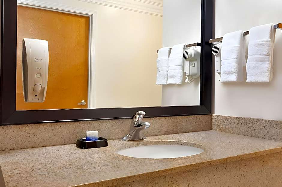 Best Western Liberty Inn