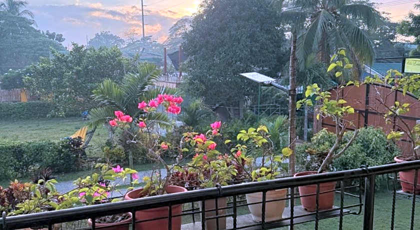 Villa Lourdes Resort