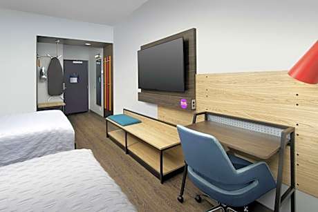 Queen Room with Two Queen Beds