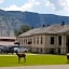 Mammoth Hot Springs Hotel & Cabins