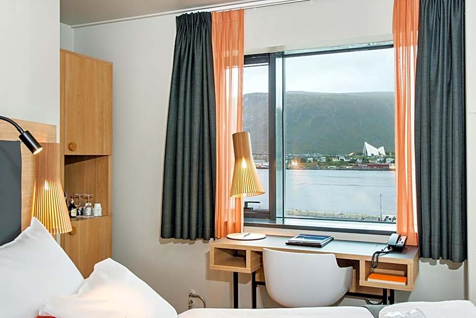 Clarion Hotel The Edge