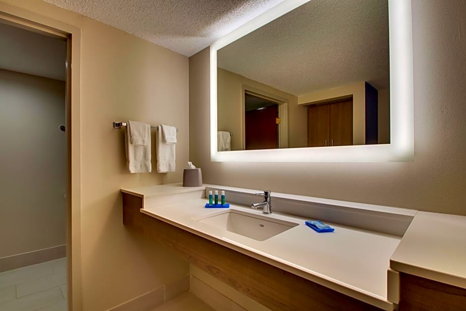 Holiday Inn Express Horse Cave By IHG